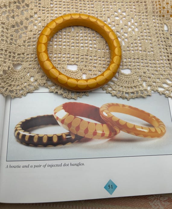RARE Injected Dot Bakelite Bangle -  Butterscotch… - image 7
