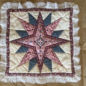 Quilted Throw Pillow Sham Cover 16 Point Star Floral Vintage Country Cottage Farmhouse Decor Livingroom Bedroom Handmade Lace Patchwork
