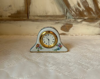 Small quartz floral mantle ceramic clock gold white blue purple green table top desk clock cottage vintage farmhouse tabletop