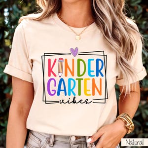 Kindergärtnerin T-Shirt, Kindergarten Tshirt, Zurück in der Schule T-Shirts für Kindergärtnerin, Erster Tag des Lehrers, Lehrer Geschenk
