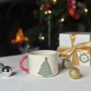 The Christmas Collection - 24k Gold Detailed Ceramic Holiday Themed Mugs