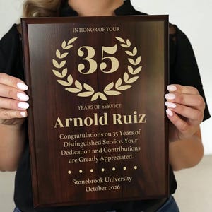 35 Year Work Anniversary Award | Thirty-five Years of Service Gift, Personalized Employee Recognition & Appreciation Plaque [Scholar style]