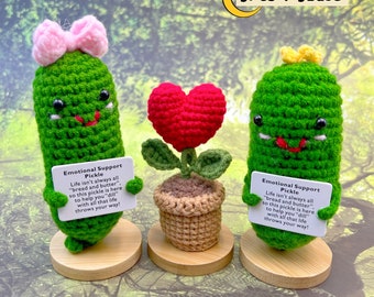 Emotional Support Crochet Couple Cucumber,Cute Desk Accessories,Mental Health Gift,Gift for Family,Valentine Gift,Handmade Crochet,Love Gift