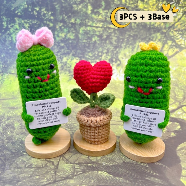 Emotional Support Crochet Couple Cucumber,Cute Desk Accessories,Mental Health Gift,Gift for Family,Valentine Gift,Handmade Crochet,Love Gift