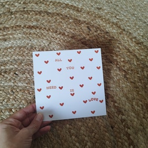 Tarjeta de San Valentín/Cumpleaños "Todo lo que necesitas es amor"