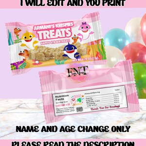 Może przedstawiać: R&oacute;żowe opakowanie batona z napisem "ARMANI'S KRISPIES TREATS HAPPY 4TH BIRTHDAY!" z kresk&oacute;wkowymi rekinami i rybami. Opakowanie zawiera r&oacute;wnież informacje o wartości odżywczej oraz napis "NAME AND AGE CHANGE ONLY PLEASE READ THE DESCRIPTION".
