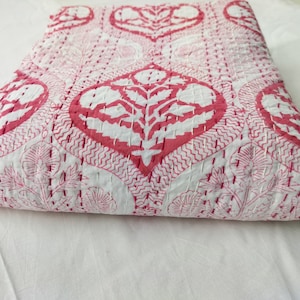 Handmade Indian Cotton Kantha Quilt: Pink Leaf Queen Bedspread