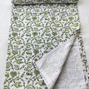Handmade Green Floral Kantha Quilt: Queen/King Cotton Bedspread