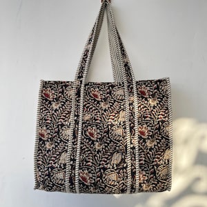 Handmade Quilted Floral Tote Bag: Reversible Cotton Shopper