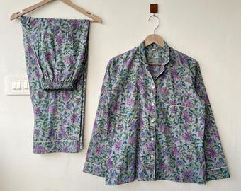 Conjunto de pijama floral de algodão: Roupa de dormir para o verão indiano