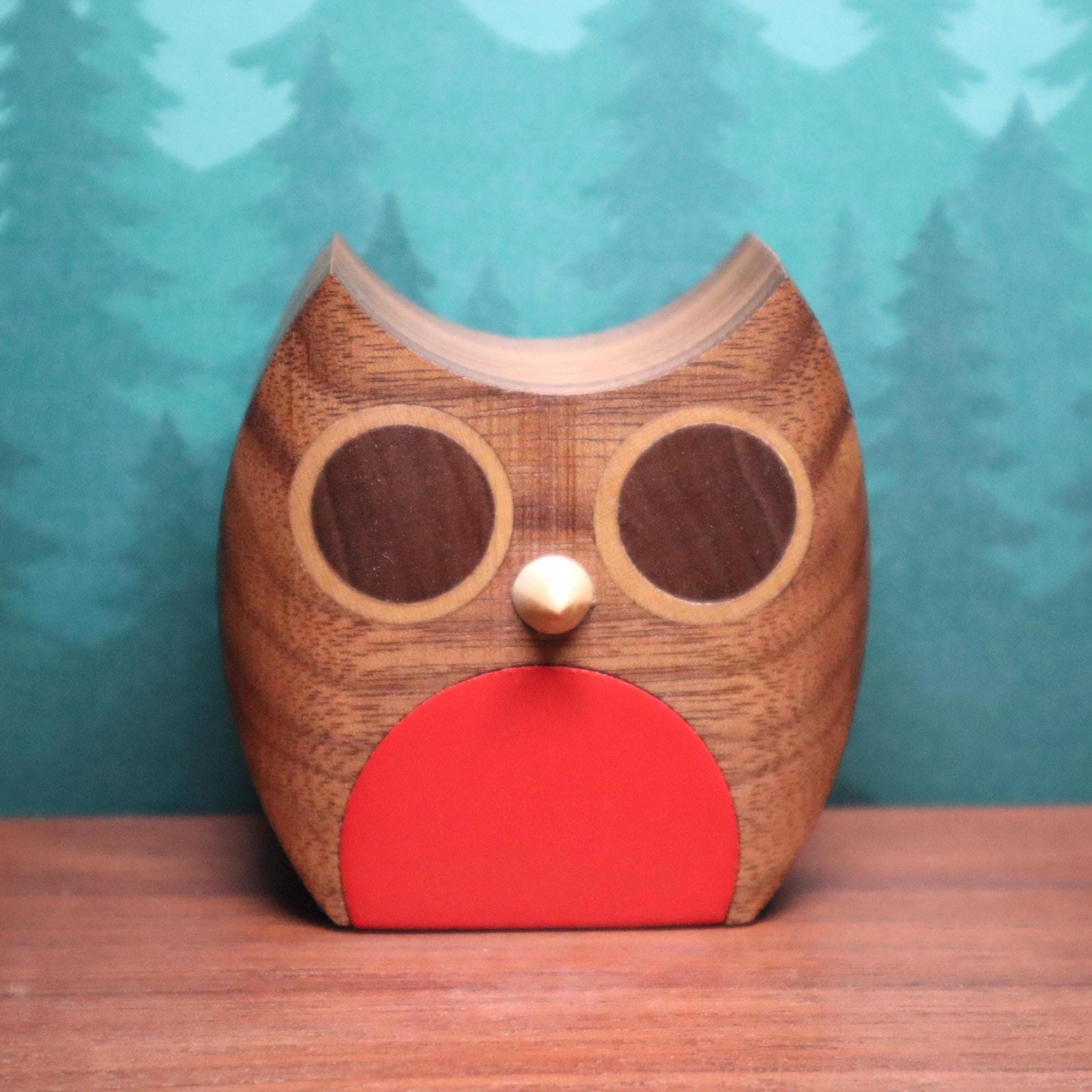 Handmade Walnut Owl Ornament: Scandinavian Red Woodland Decor