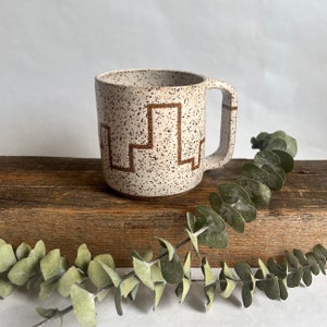 White geometric squiggle line handmade ceramic mug image 3