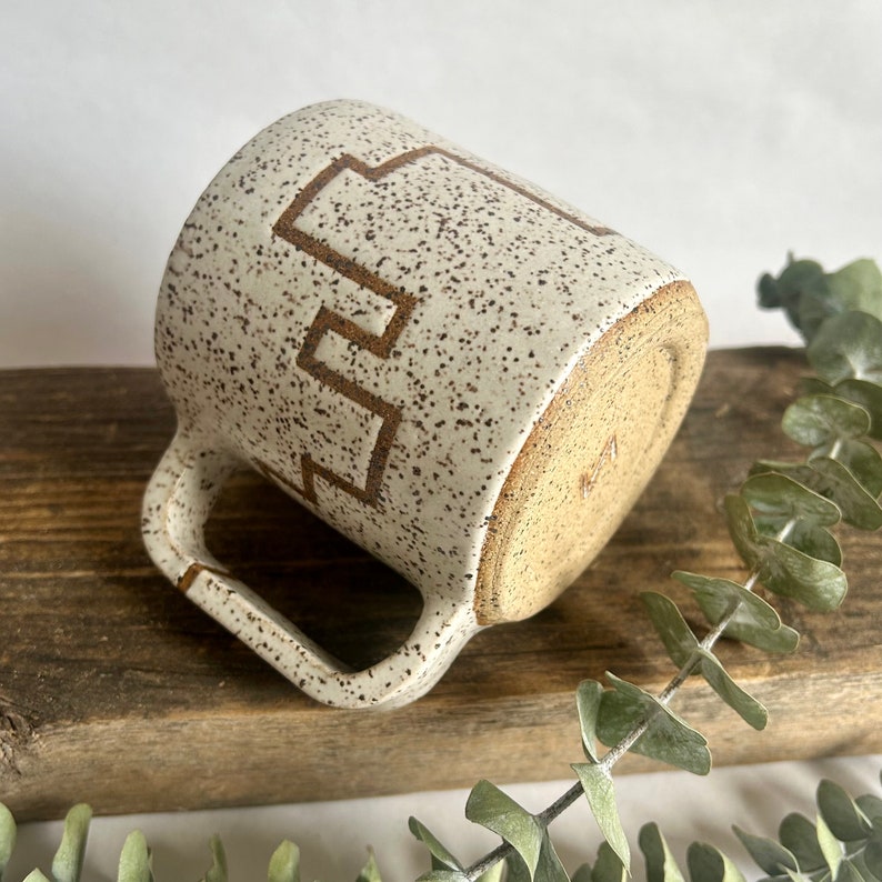White geometric squiggle line handmade ceramic mug image 5