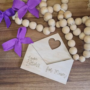 Lettres d'amour pour maman SVG Enveloppe en bois SVG pour découpeuses au laser Fête des mères SVG cadeau gravé au laser pour maman fichier xTool cadeau pour maman