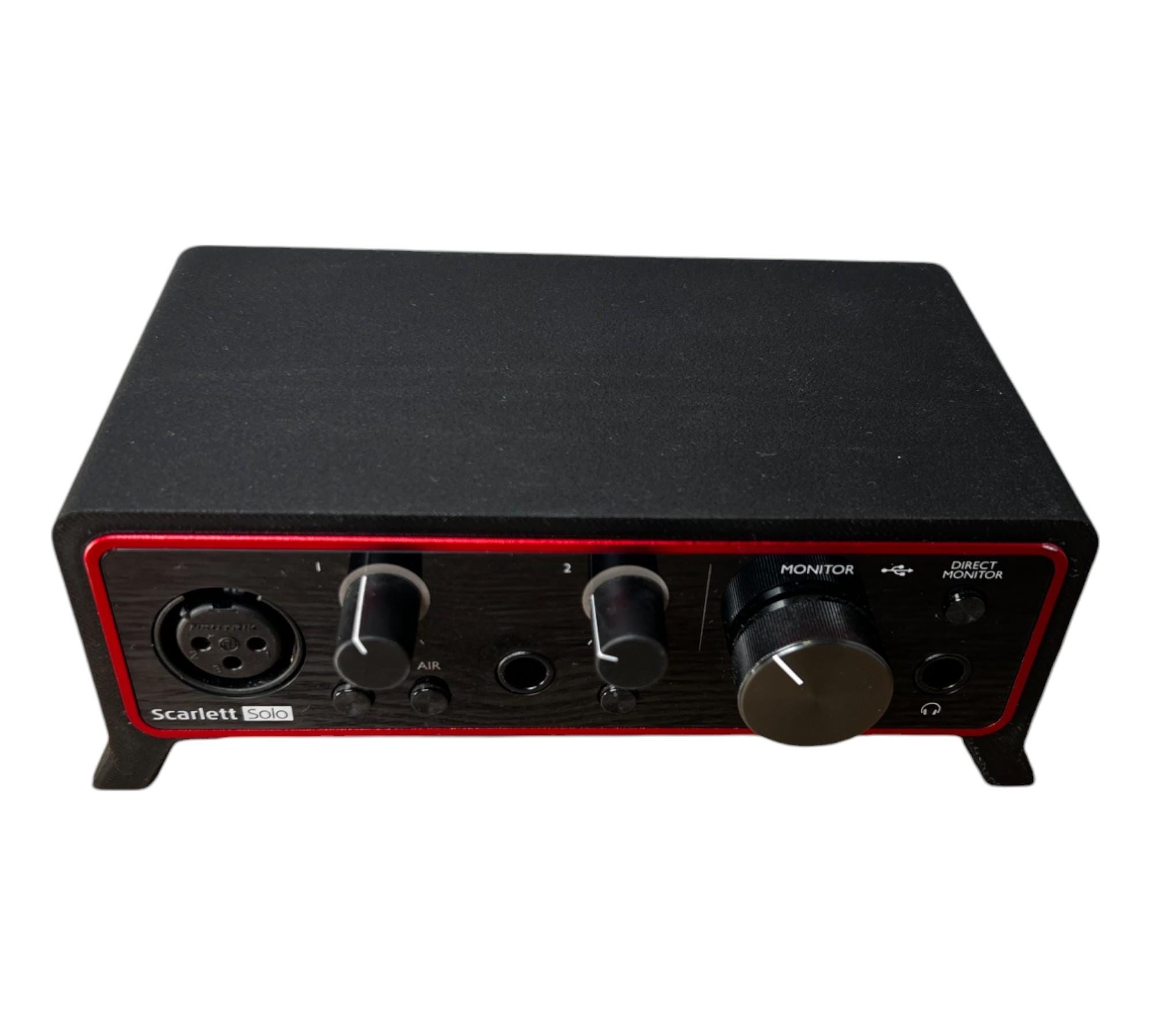 Focusrite Scarlett Solo 3rd Gen Minimalistic Desktop Stand - With