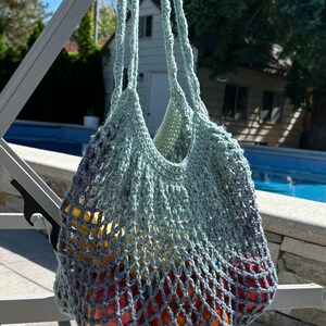Gehäkelte wiederverwendbare Mesh-Bauernmarkttasche