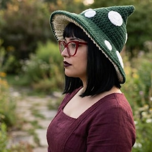 Pixie Mushroom Witch Hat // Green // Dark Green // Medium Thyme // RenFest // Ren faire // Cottagecore