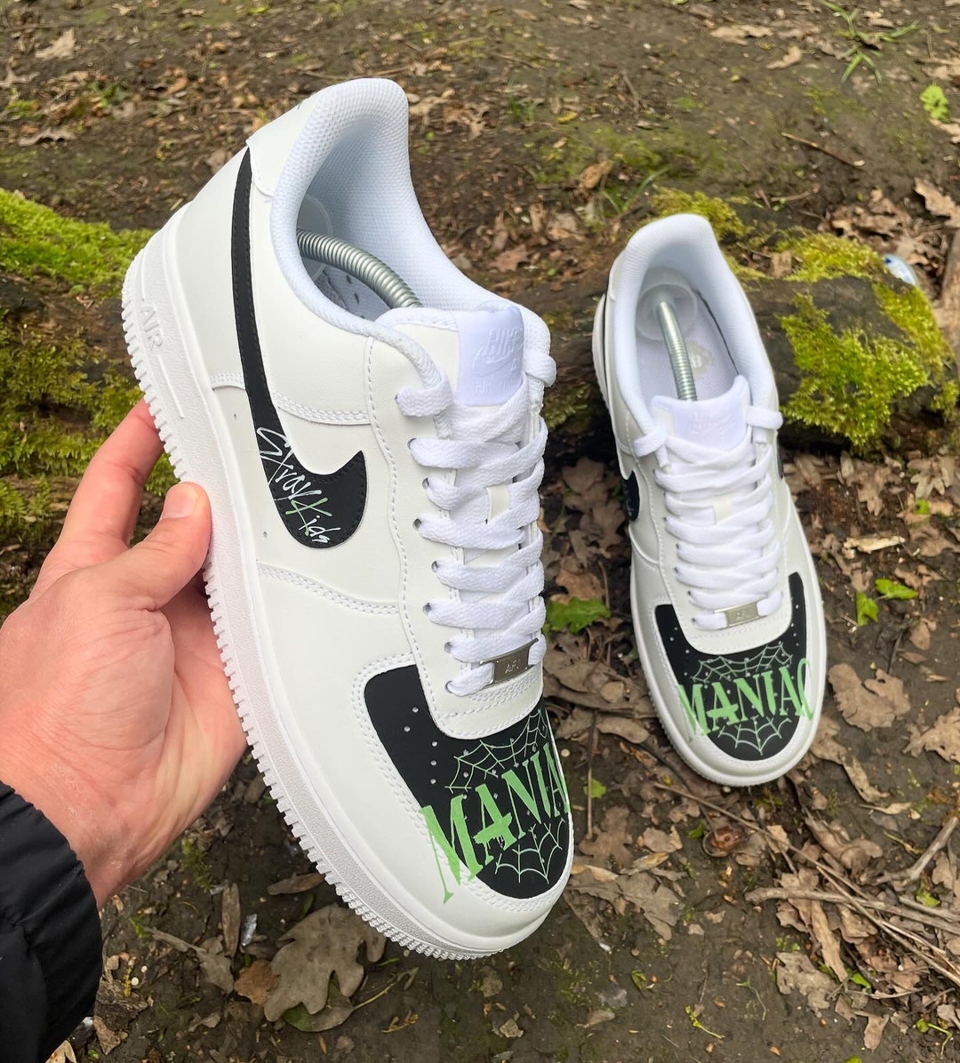 ◇Stray Kids I.N着用◇Nike x Undercover Air Force 1 Sneakers ◇Stray Kids I.N着用◇Nike x Undercover Air Force 1 Sneakers