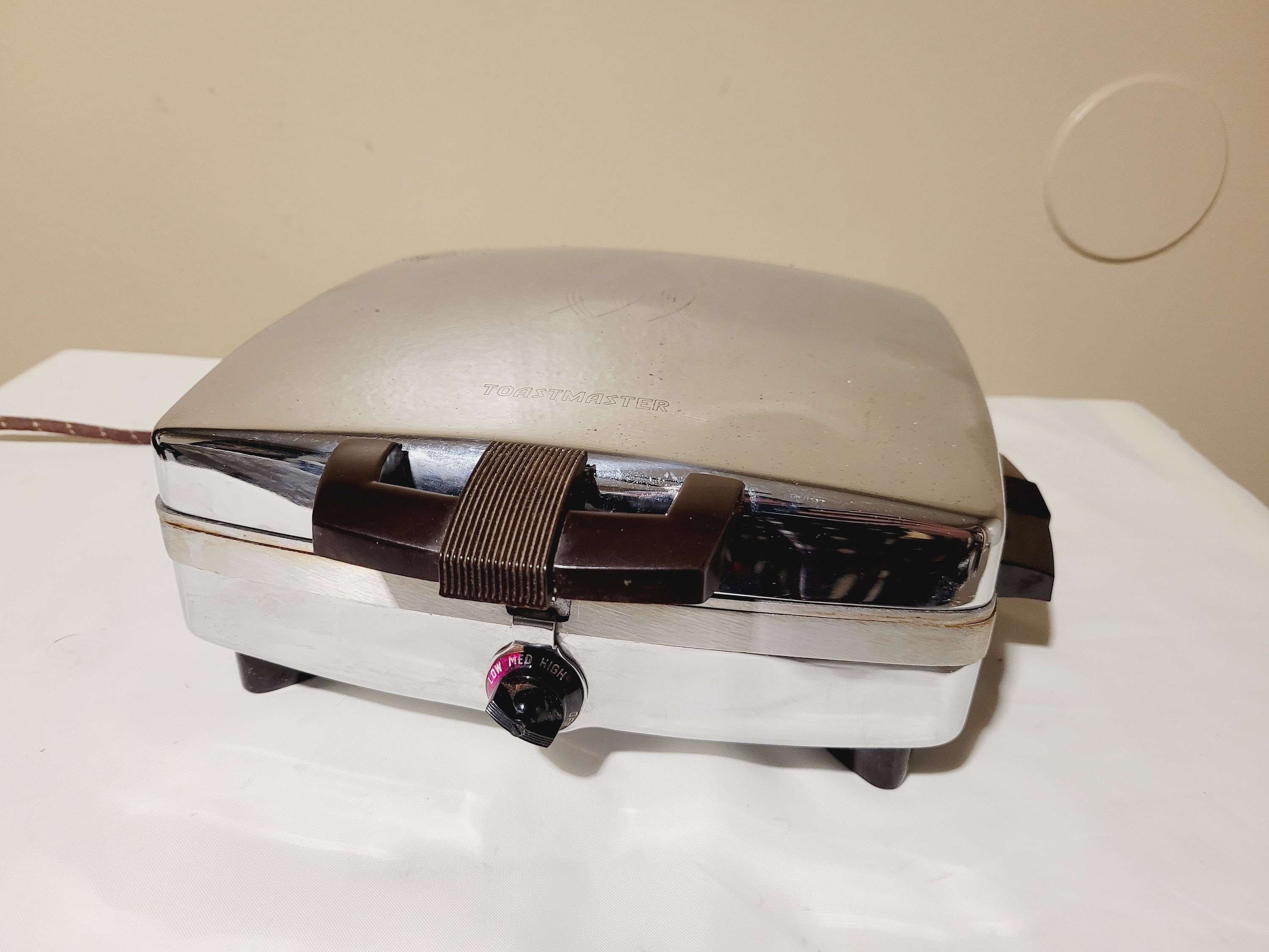 Chrome Square Toastmaster Waffle Iron Maker Baker and Grill Etsy Canada