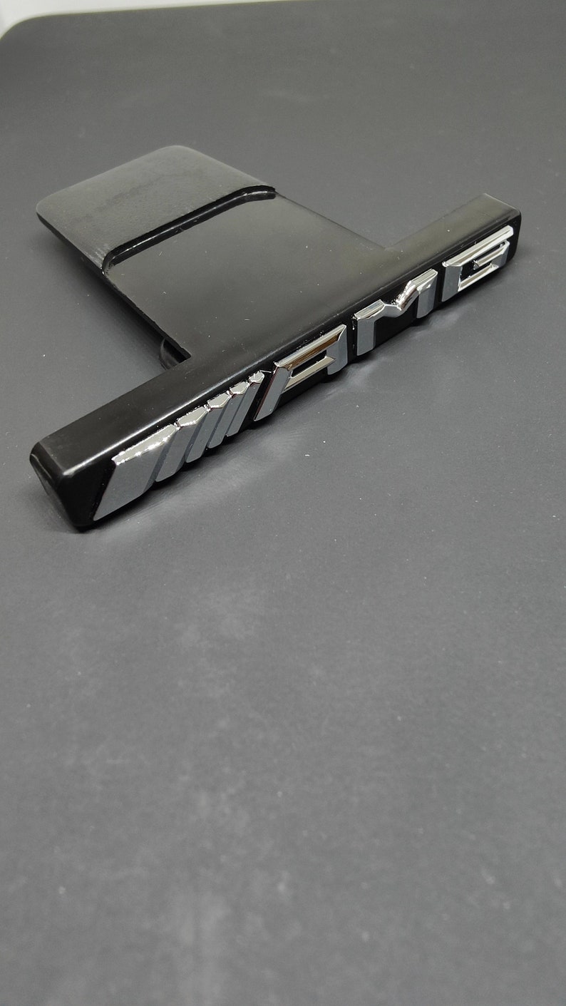 1 AMG Logo For Mercedes Grille Emblem Badge Gloss Black-Chrome-Gloss Red image 3