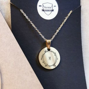 Personalisierte Kette • Kette mit Anfangsbuchstaben Gravur • Freundin Kette • Halskette • Namenskette • Kette mit Buchstabe • floral