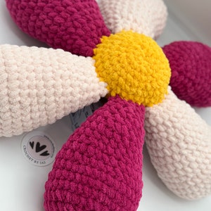 Crochet Daisy Pillow, Crochet Flower Pillow, Handmade Crochet Daisy Flower Pillow