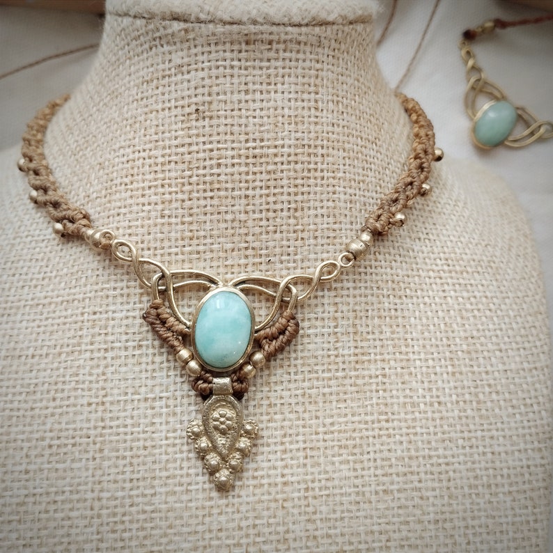 Tour de cou amazonite Diadème en macramé Collier en pierre naturelle Micromacramé Bijoux Boho Style bohème Femme de printemps pierre image 1