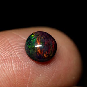 7mm Opal Round cabochon- Natural Black Ethiopian Fire opal- Black Opal - Welo fire opal - October birthstone - Opal Stone-Opal Cabochon.