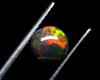 Cabochon di opale nero etiope da 7 mm: opale di fuoco naturale di Welo, pietra portafortuna di ottobre