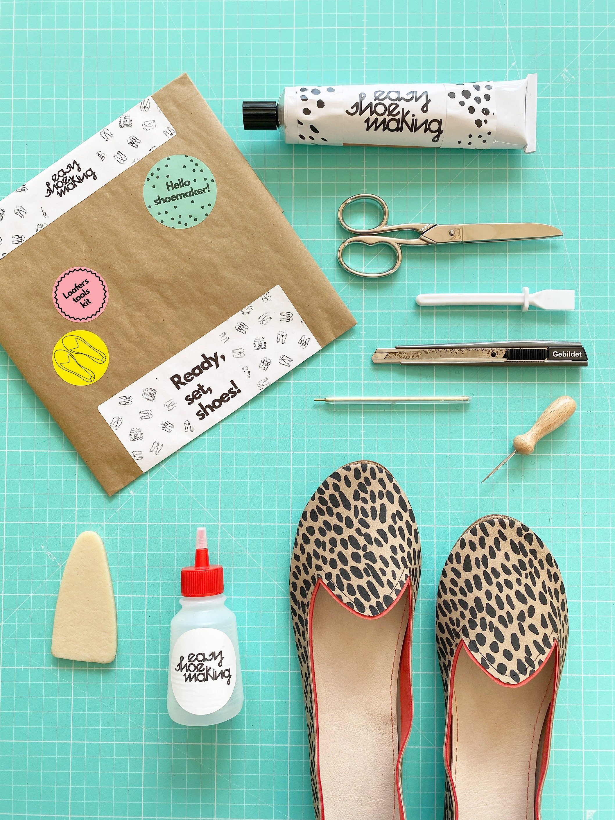Custom shoe store making kit