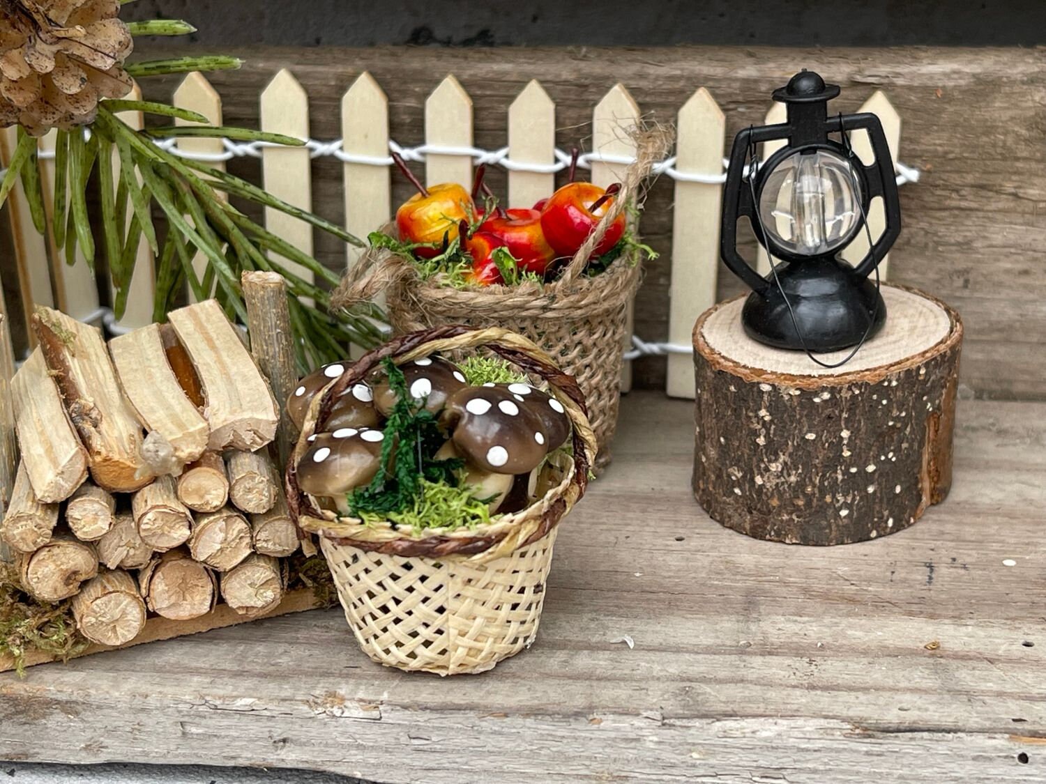17-teiliges Miniatur-Essen & Trinken Set Für Puppenhaus & Wichteltür - Süßes Deko Zubehör