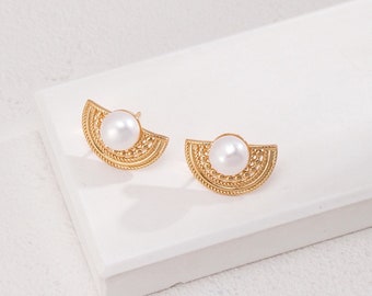 Exquisite Pure Silver Pearl Earrings - Vintage Gold Elegance - 925 Silver & Natural Pearls - Timeless Chic Jewelry