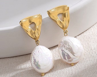 Vintage Gold Baroque Pearl Earrings - Unique Charm and Timeless Beauty