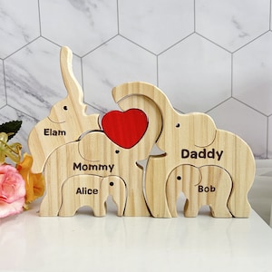 Personalized Wooden Elephant Family Puzzle-Family Name Puzzle-Wooden Elephant Desk Ornaments-Father&#39;s Day Gift-Gift for Parents/Grandparents