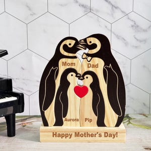 Custom Wooden Penguin Family Puzzle,Engraved Family Name Puzzle,Family Keepsake Gift,Gift For Kids,Mother‘s/Father&#39;s Day Gift,Wooden Decor