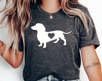 Dachshund Heart T-shirt, Dachshund Gift, Dachshund Shirt, Dachshund Lover, Dachshund Owner, Wiener Dog Shirt, Weiner Dog, Doxie Mom, Dog Mom