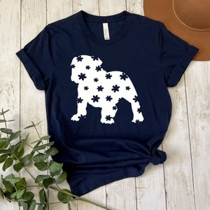English Bulldog Floral Flowers T-shirt, Dog Mom, English Bulldog Owner, English Bulldog Lover, English Bulldog Shirt, English Bulldog Gift