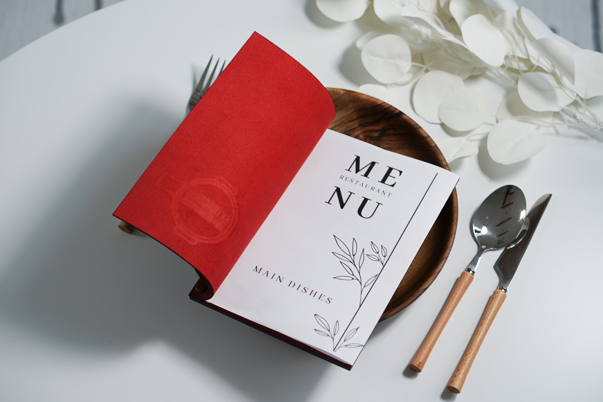 Vintage Leather Menu Board: A5/A4 Restaurant Menu Cover
