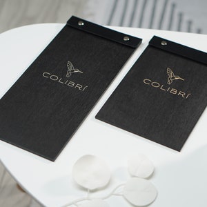 Menu na desce, menu drewniane, skórzana okładka na menu, spersonalizowana okładka na menu, uchwyt na menu, teczka na menu restauracji, księga gości