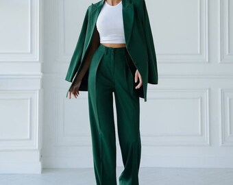 Emerald green trousers 2025