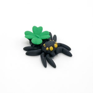 Tiny Clover Spider - 3D Printed, St. Patrick&#39;s Day Spider