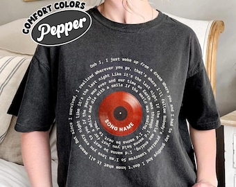 Maglietta personalizzata con testo di una canzone, T-shirt musicale personalizzata, Regalo di anniversario per il fidanzato, Maglietta con il testo della canzone preferita, Regalo di San Valentino per lui