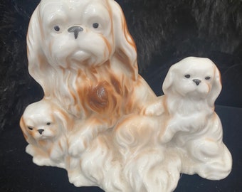 Vintage Collectible Pekingese Dog Figurine With Puppies