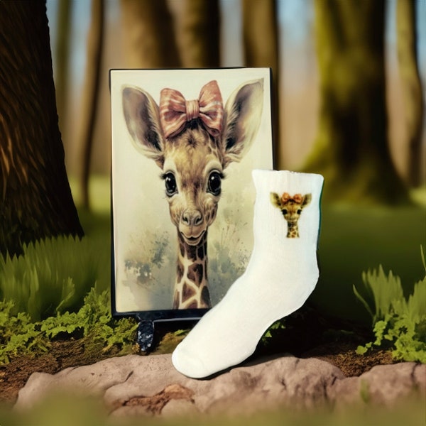 GiGi Giraffe Kids Socks - Cozy Animal-Themed Socks for Children, Cute Giraffe Print, Soft Polyester Blend, Sizes 1-8 Years