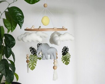 Babymobiel Olifant kinderkamer decor Babymobiel met olifant Maanwolken decor