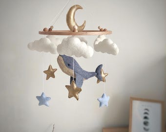 Handgemachter Wal Baby Mobile, Mond, Sterne, Wolken, Ozean Kinderzimmer Dekoration