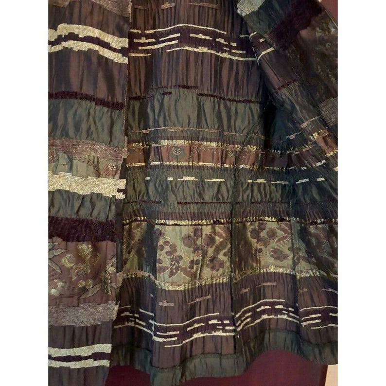 Vintage patchworkjas in bruin, groen en goud met bloemenprint, maat 16. afbeelding 4