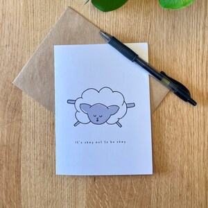 Eunice, a ovelha, cartão de felicitações encorajador, conscientização sobre saúde mental, arte kawaii