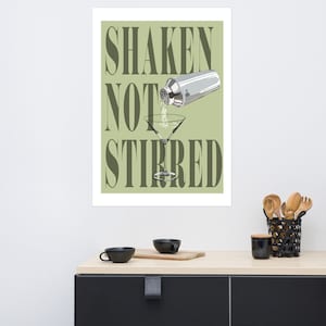 Shaken Not Stirred Poster Print, Martini Cocktail Art, Bar Wanddekor, Retro Getränke Illustration, Hausbar Dekor, Geschenk für Cocktail Liebhaber