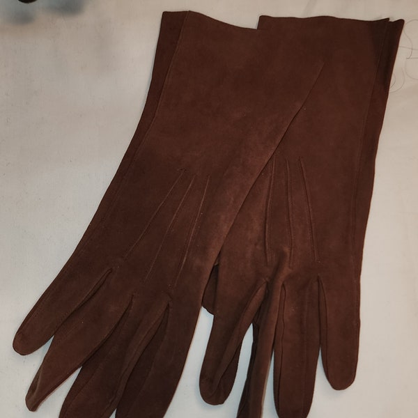 Vintage Brown Gloves 1950s Mid Length Ultra Thin Dark Brown Washable Suede Gloves Kislav France Mid Century Rockabilly 6.5